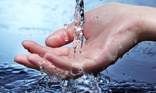 Πλύσιμο των χεριών για την πρόληψη της μόλυνσης από παράσιτα